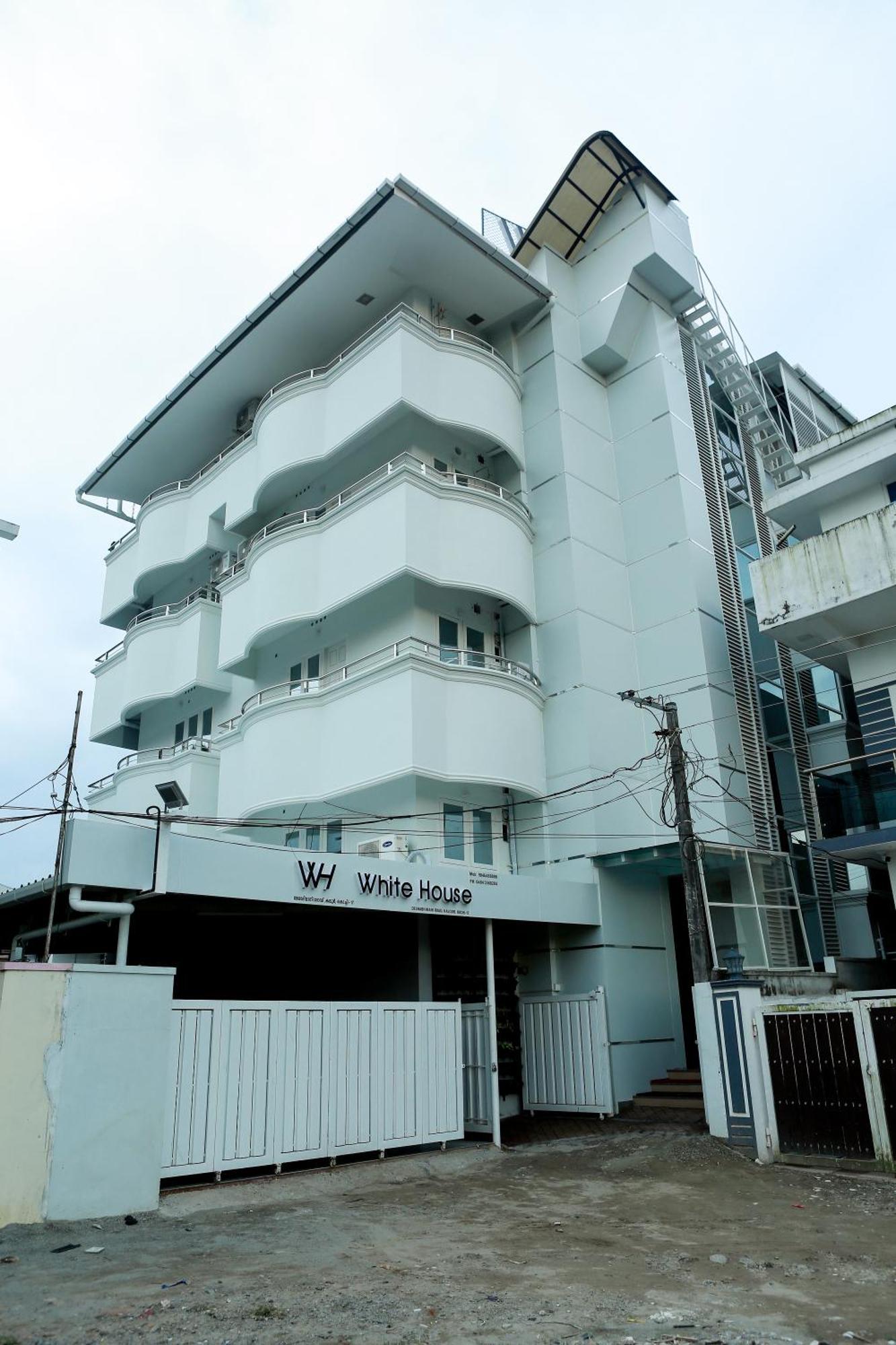 White House Inn Kochi Exterior photo