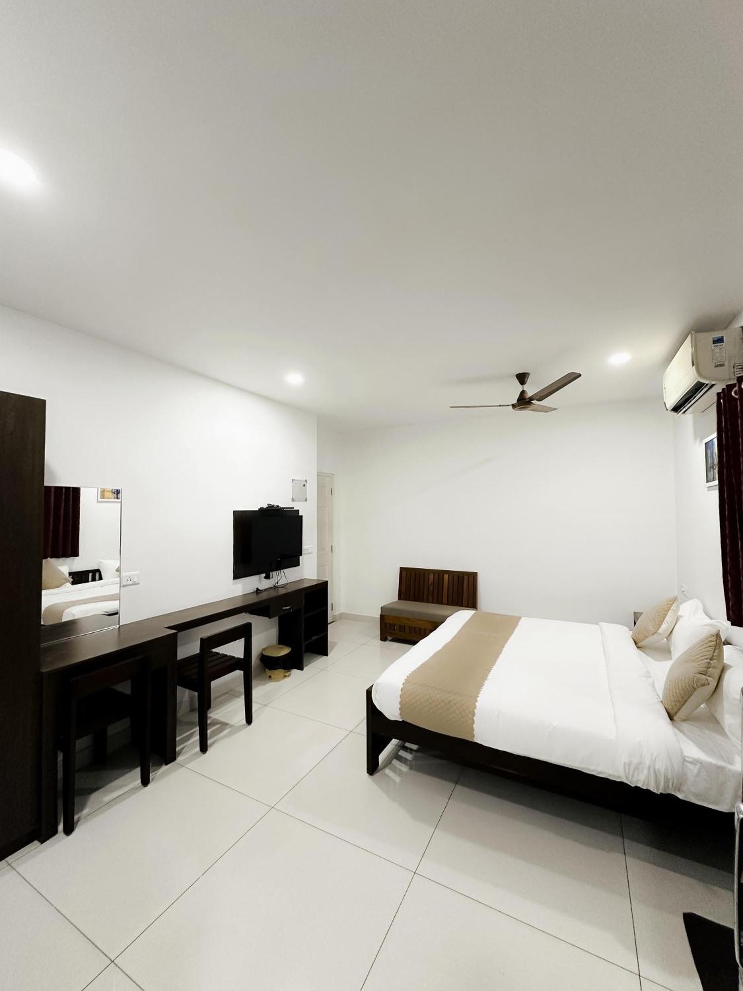 White House Inn Kochi Exterior photo